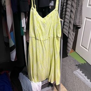 Torrid Size 2 Strappy Flowy babydoll yellow dress
